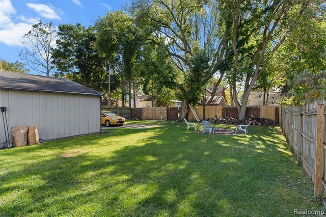 111 Scott Boulevard, Mount Clemens, MI 48043