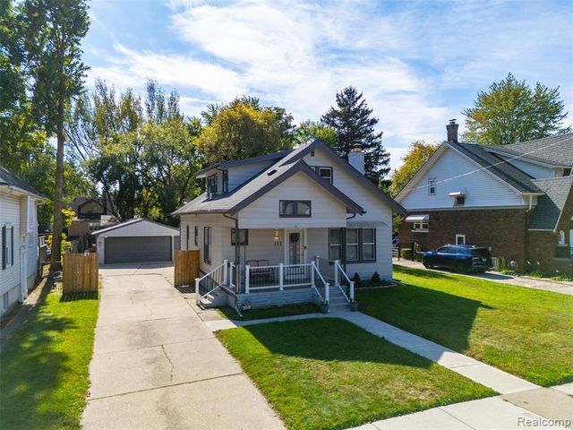 111 Scott Boulevard, Mount Clemens, MI 48043