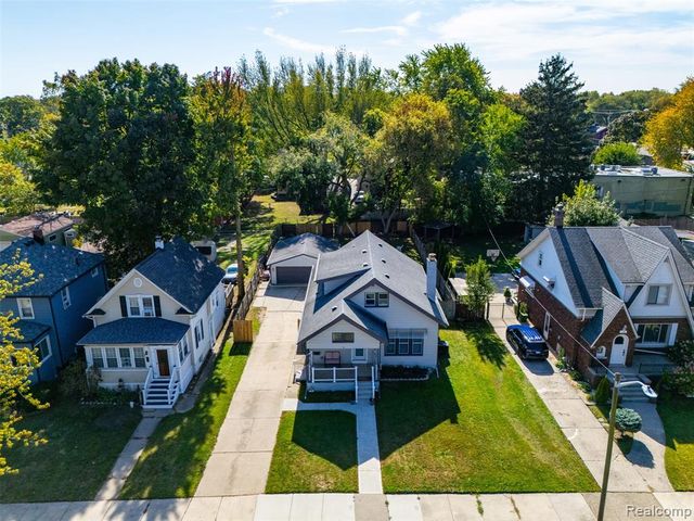 111 Scott Boulevard, Mount Clemens, MI 48043