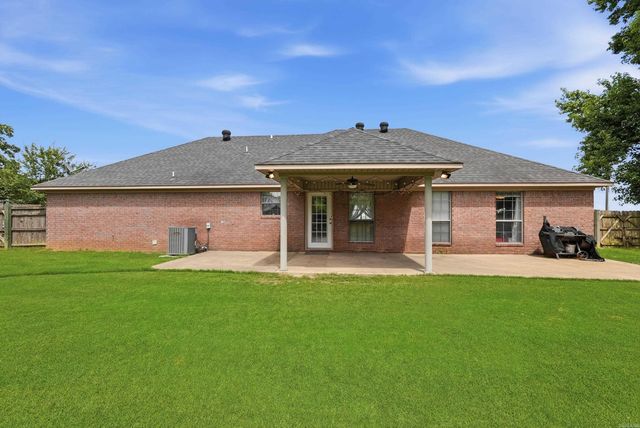 29 N Coker Road, Vilonia, AR 72173