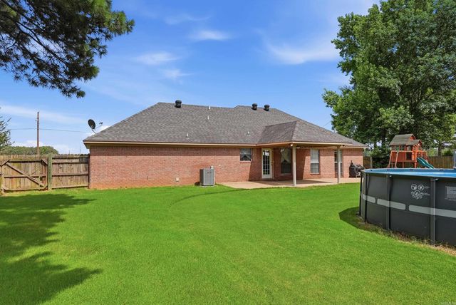 29 N Coker Road, Vilonia, AR 72173