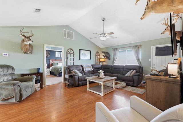 29 N Coker Road, Vilonia, AR 72173