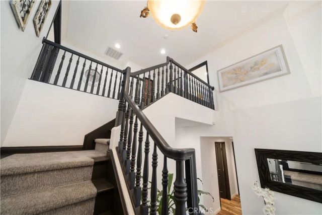 5919 County Oak Road, Woodland Hills, CA 91367