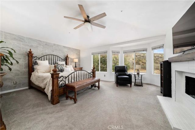 5919 County Oak Road, Woodland Hills, CA 91367