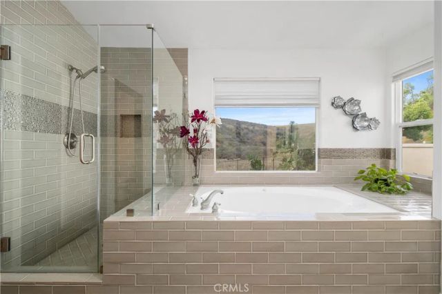 5919 County Oak Road, Woodland Hills, CA 91367