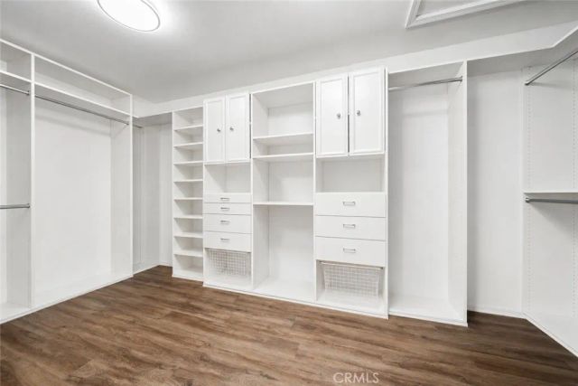 5919 County Oak Road, Woodland Hills, CA 91367