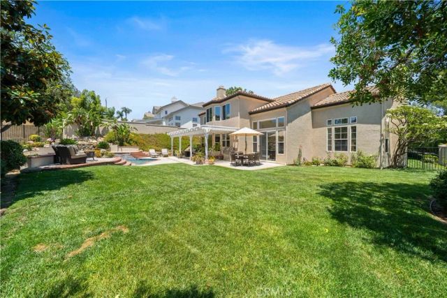 5919 County Oak Road, Woodland Hills, CA 91367
