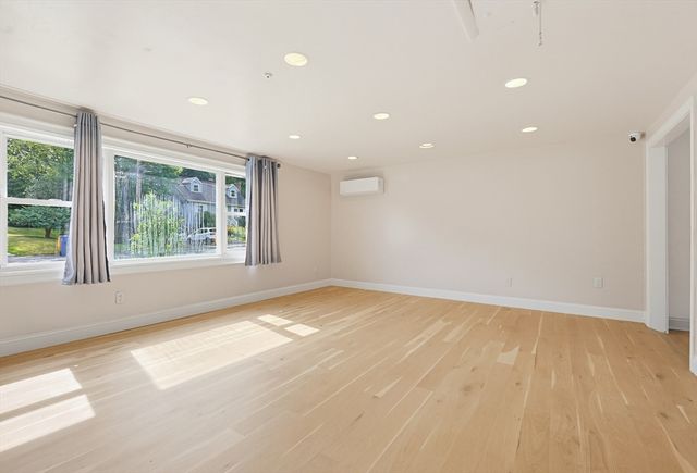 14 Lewis Rd, Randolph, MA 02368