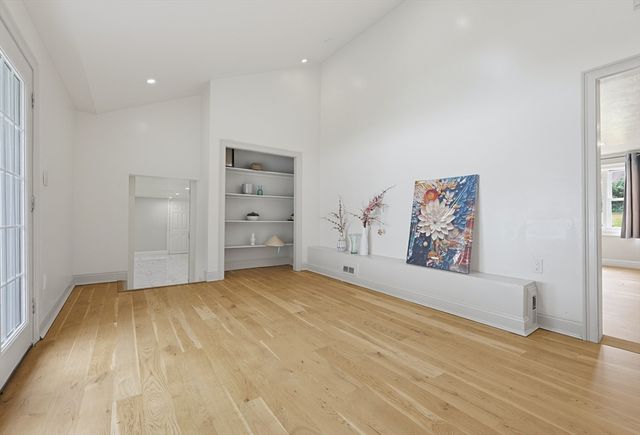 14 Lewis Rd, Randolph, MA 02368