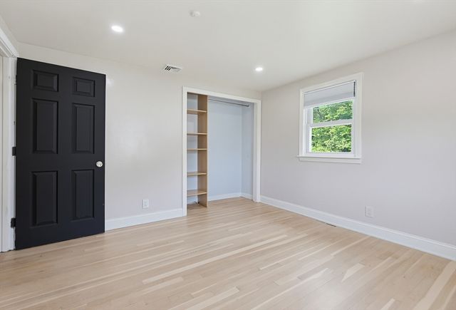 14 Lewis Rd, Randolph, MA 02368