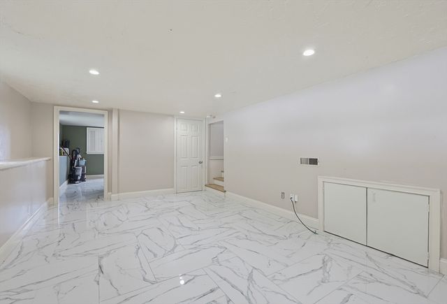 14 Lewis Rd, Randolph, MA 02368