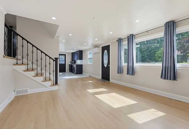 14 Lewis Rd, Randolph, MA 02368