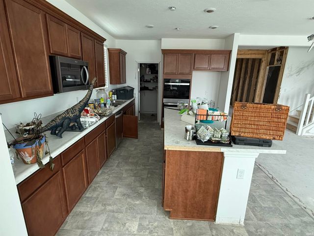 7409 Deerberg Drive, Indianapolis, IN 46259