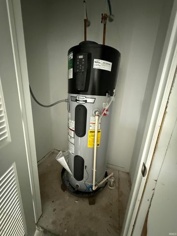 7409 Deerberg Drive, Indianapolis, IN 46259