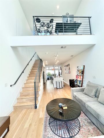 2002 E 7th ST 223, Austin, TX 78702