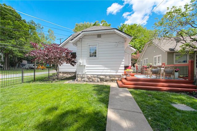 7300 Jefferson Street, Kansas City, MO 64114