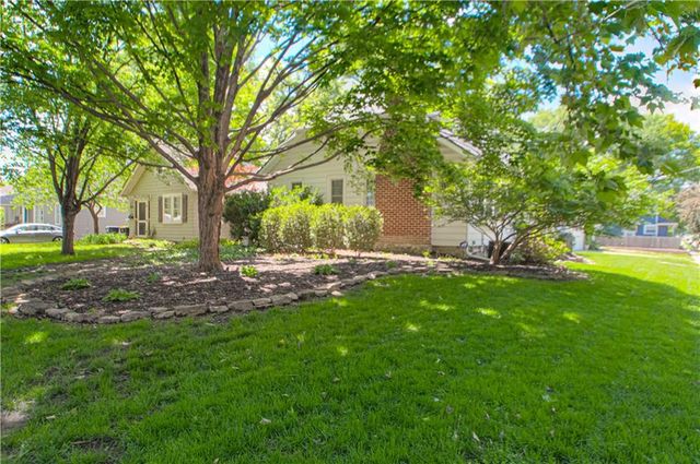 7300 Jefferson Street, Kansas City, MO 64114