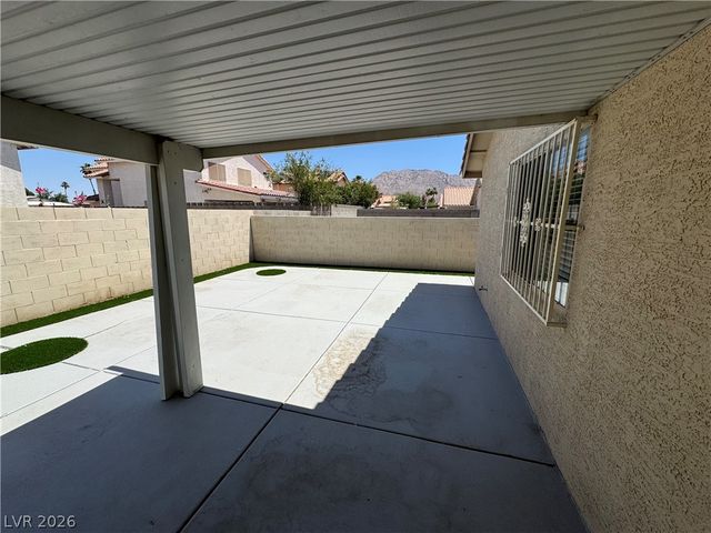 5534 Super Bowl Drive, Las Vegas, NV 89110