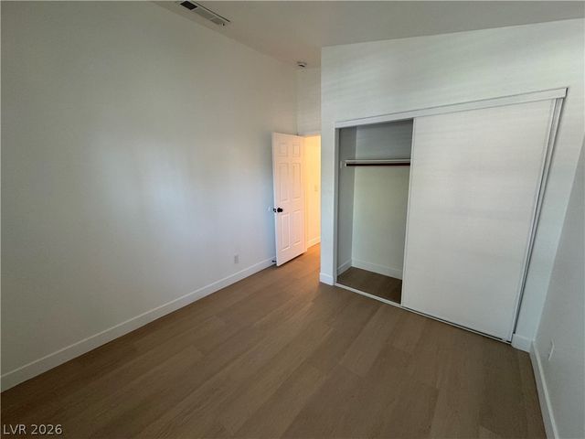 5534 Super Bowl Drive, Las Vegas, NV 89110