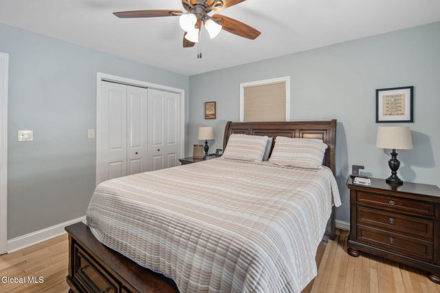 16 Forest Drive, Colonie, NY 12205