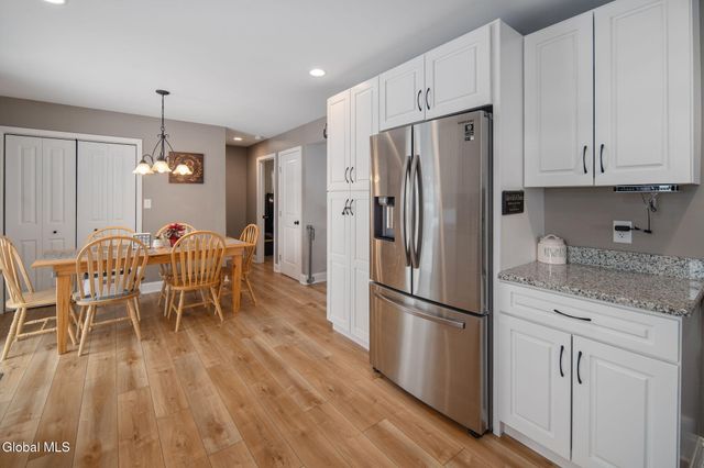 16 Forest Drive, Colonie, NY 12205