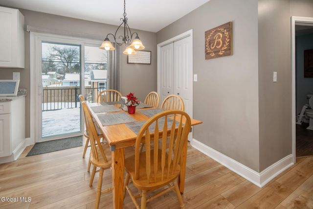 16 Forest Drive, Colonie, NY 12205