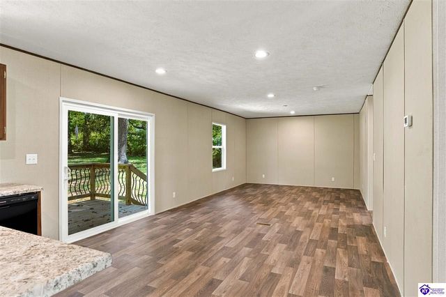 8686 Brandenburg Road, Brandenburg, KY 40108