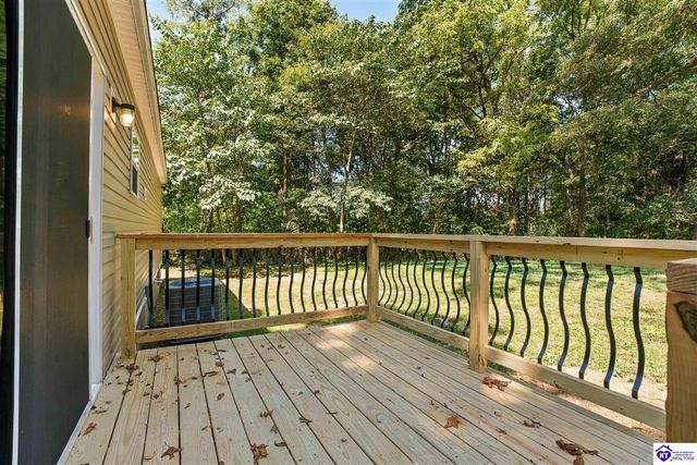 8686 Brandenburg Road, Brandenburg, KY 40108