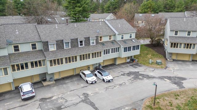 86 Sentry Way, Merrimack, NH 03054