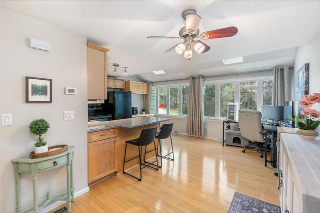 86 Sentry Way, Merrimack, NH 03054