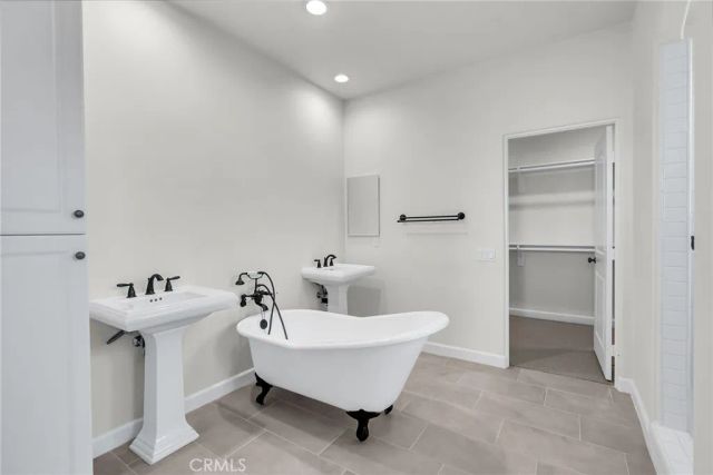 7432 Desert Sky Drive, Yucca Valley, CA 92284