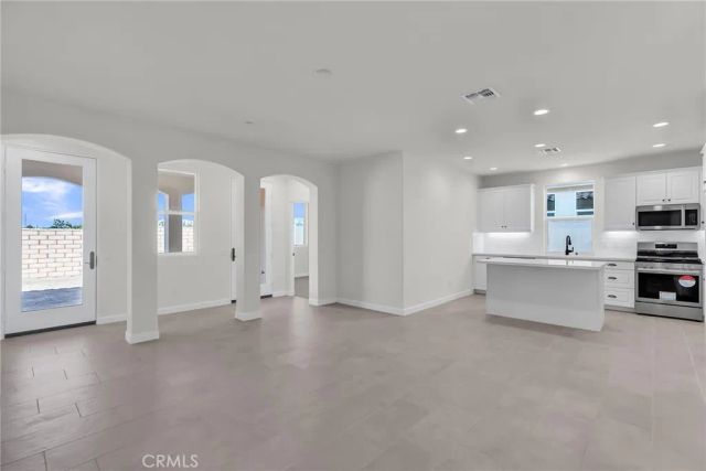 7432 Desert Sky Drive, Yucca Valley, CA 92284