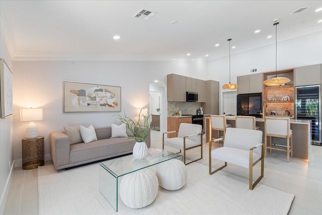 1132 NE 3rd Avenue, Boca Raton, FL 33432