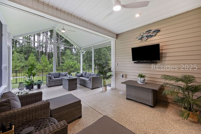 128 Carolina Oaks Ave, Bluffton, SC 29909