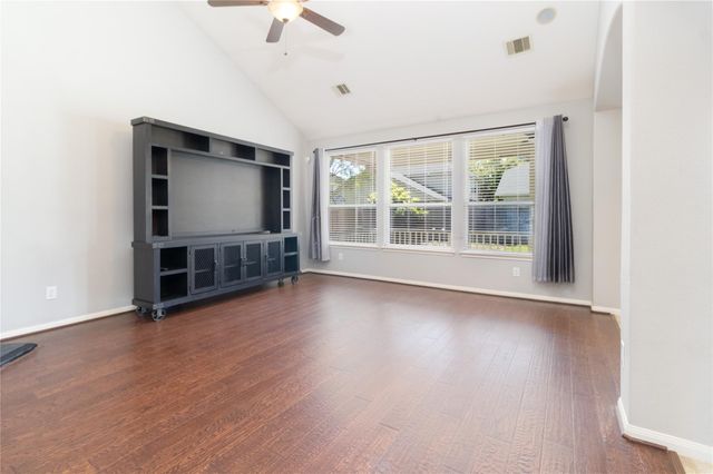 14307 Stonebury Trail Lane, Houston, TX 77044