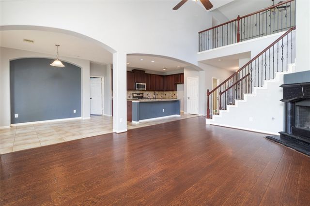 14307 Stonebury Trail Lane, Houston, TX 77044