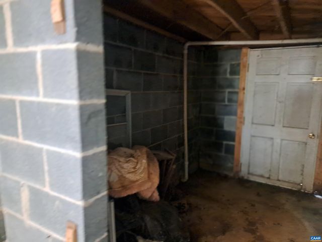 4571 ELLY RD, Aroda, VA 22709