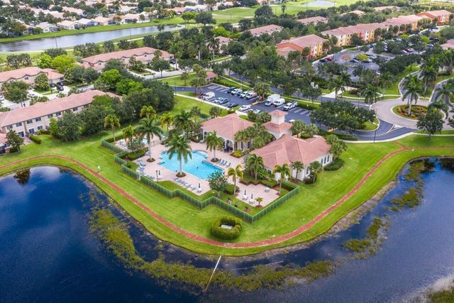 6633 Old Farm Trail, Boynton Beach, FL 33437