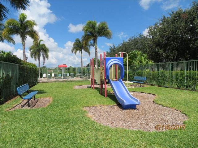 6633 Old Farm Trail, Boynton Beach, FL 33437