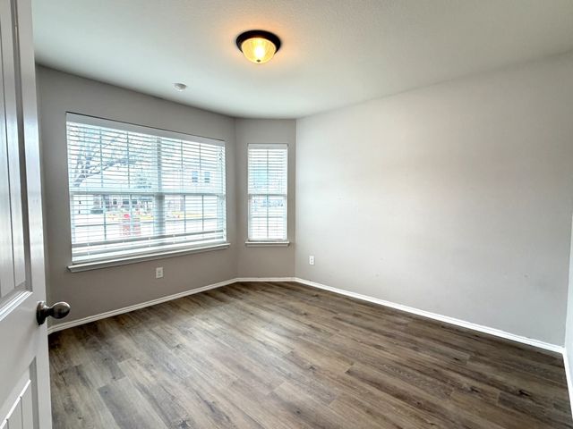 1517 Quails Nest Drive, Fort Worth, TX 76177