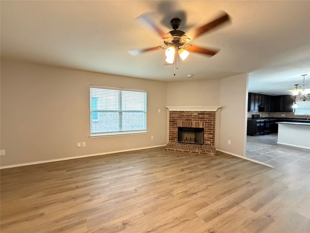 1517 Quails Nest Drive, Fort Worth, TX 76177