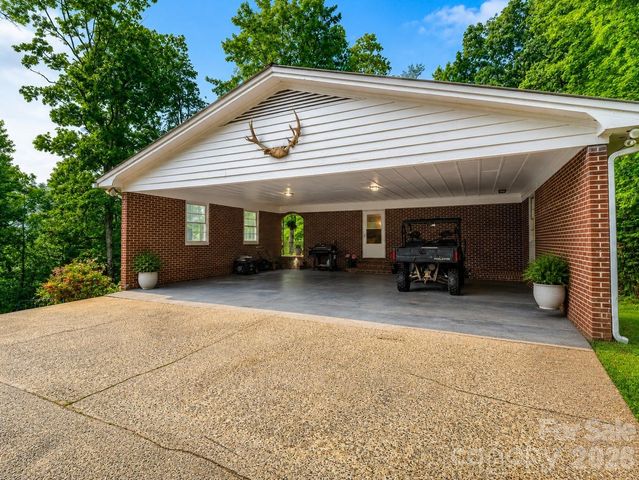 679 Solomon Jones Road, Cedar Mountain, NC 28718