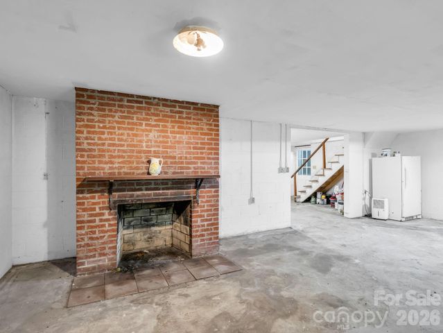 679 Solomon Jones Road, Cedar Mountain, NC 28718