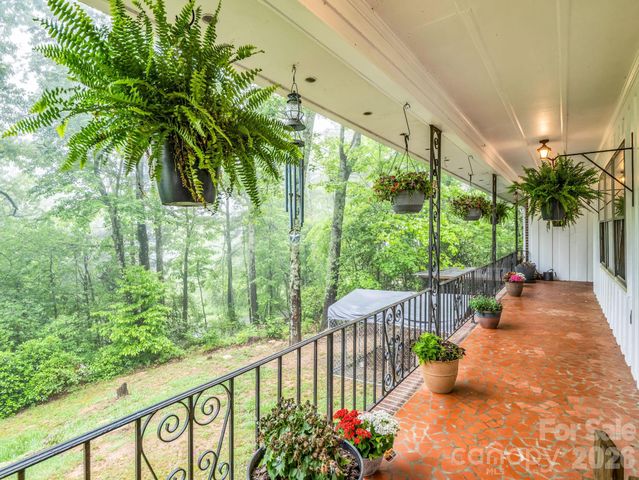 679 Solomon Jones Road, Cedar Mountain, NC 28718