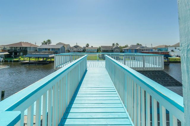 385 Ling, Bayou Vista, TX 77563