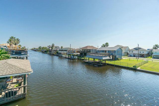 385 Ling, Bayou Vista, TX 77563