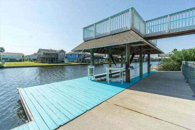 385 Ling, Bayou Vista, TX 77563
