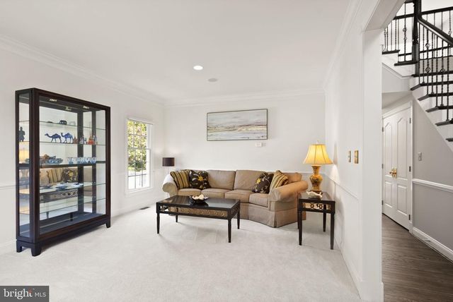 19944 INTERLACHEN CIR, Ashburn, VA 20147