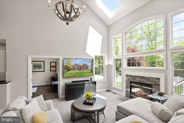 19944 INTERLACHEN CIR, Ashburn, VA 20147