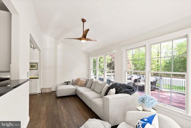 19944 INTERLACHEN CIR, Ashburn, VA 20147